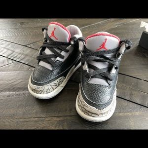 Jordan 3 Retro BT size 7c “Black Cements” Sneakers